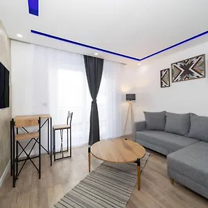 Cozy With Central Location In Анталья